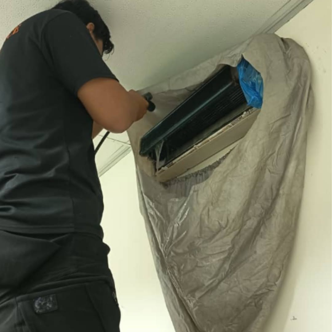 Aircond maintenance